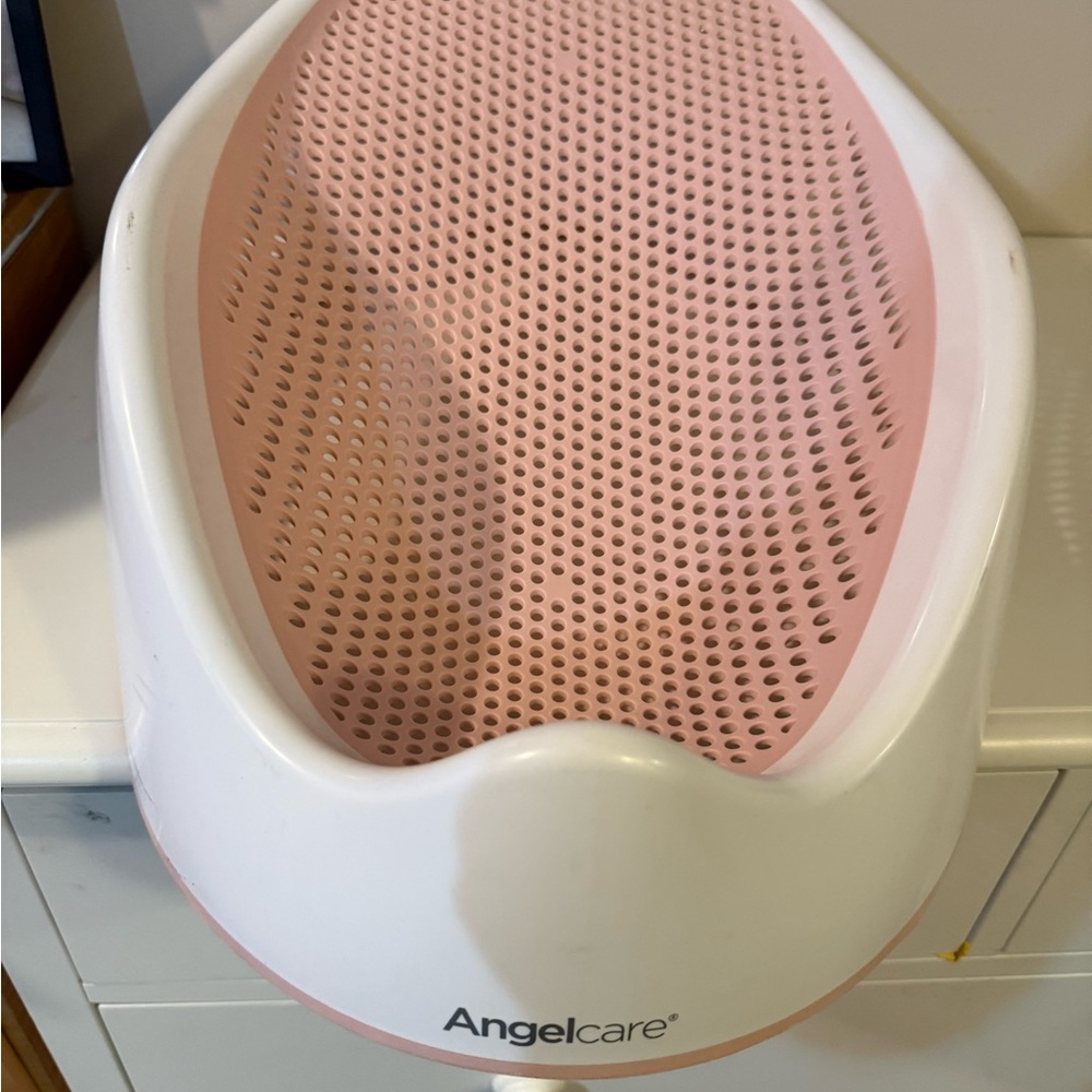 Angelcare Pink & White Baby Bath Support